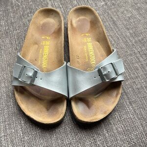 Birkenstock Madrid Sandals in Silver Sz 38